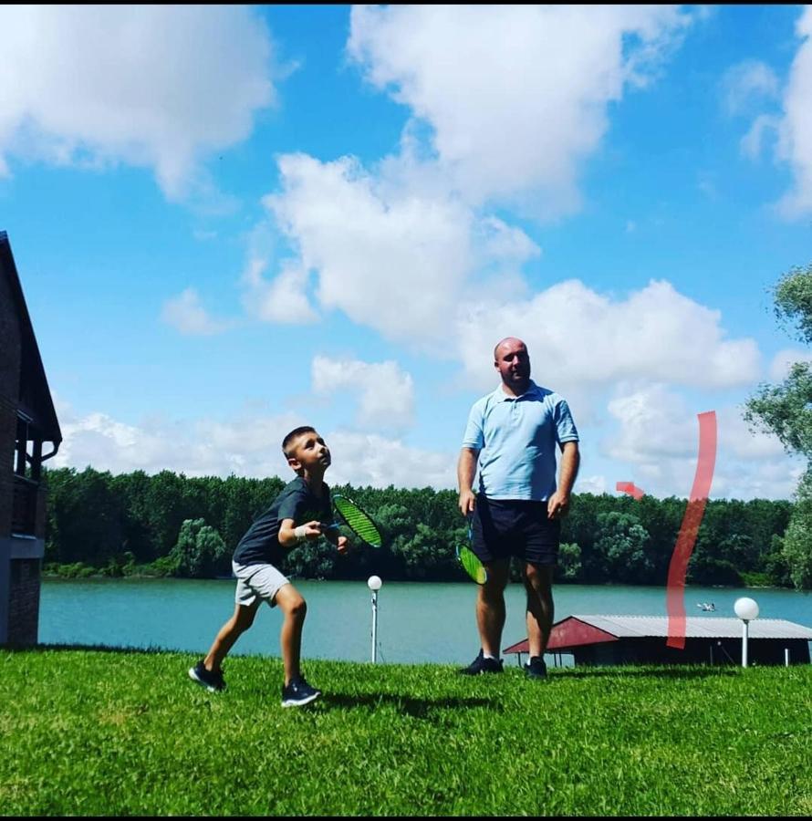 Kuca Ribarev San Villa Beocin Exteriör bild